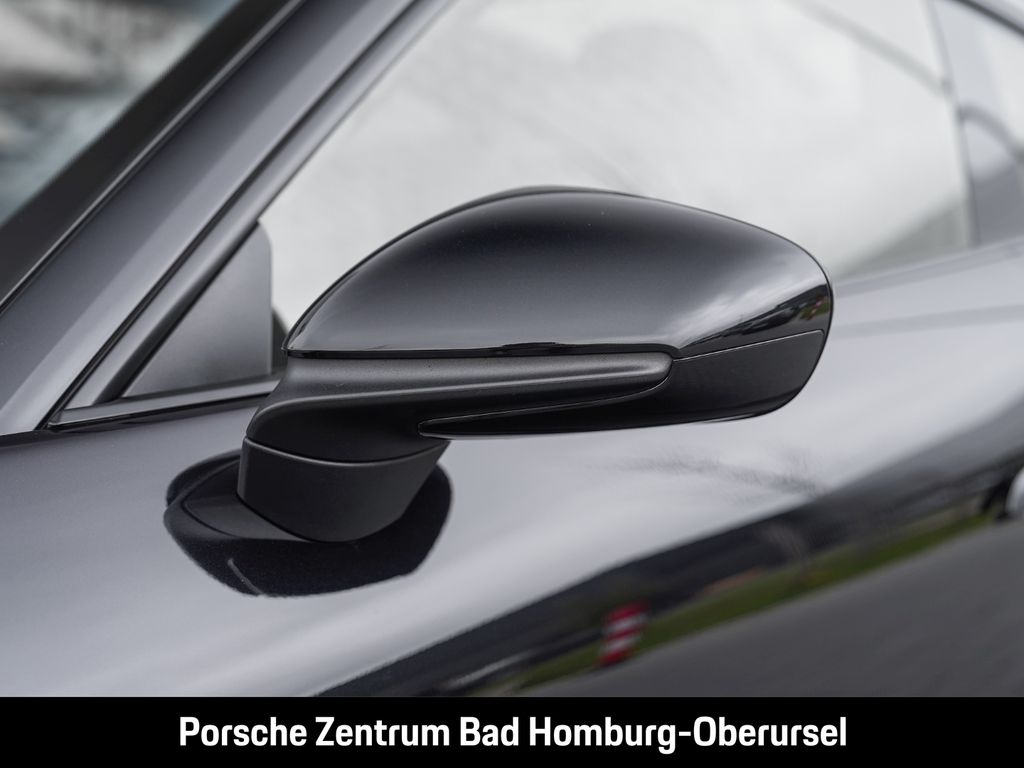 Porsche 992 2021