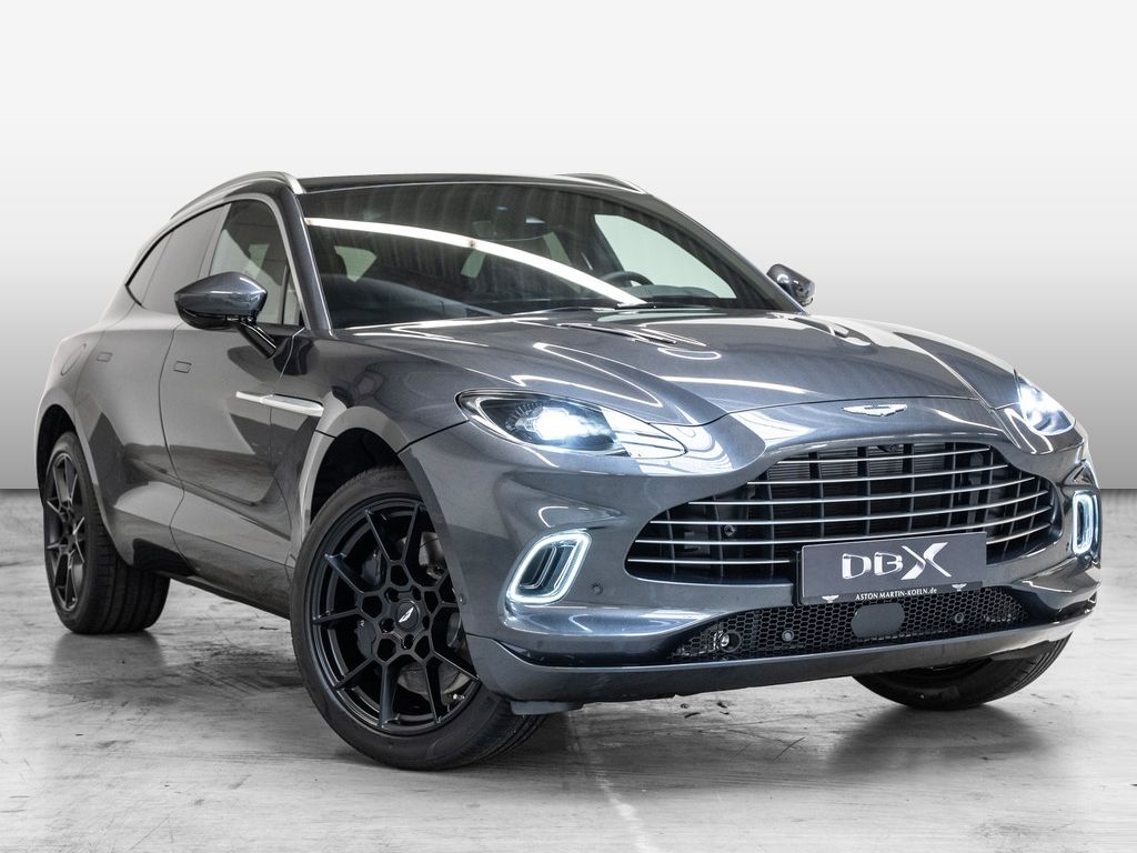 Aston Martin DBX 2025