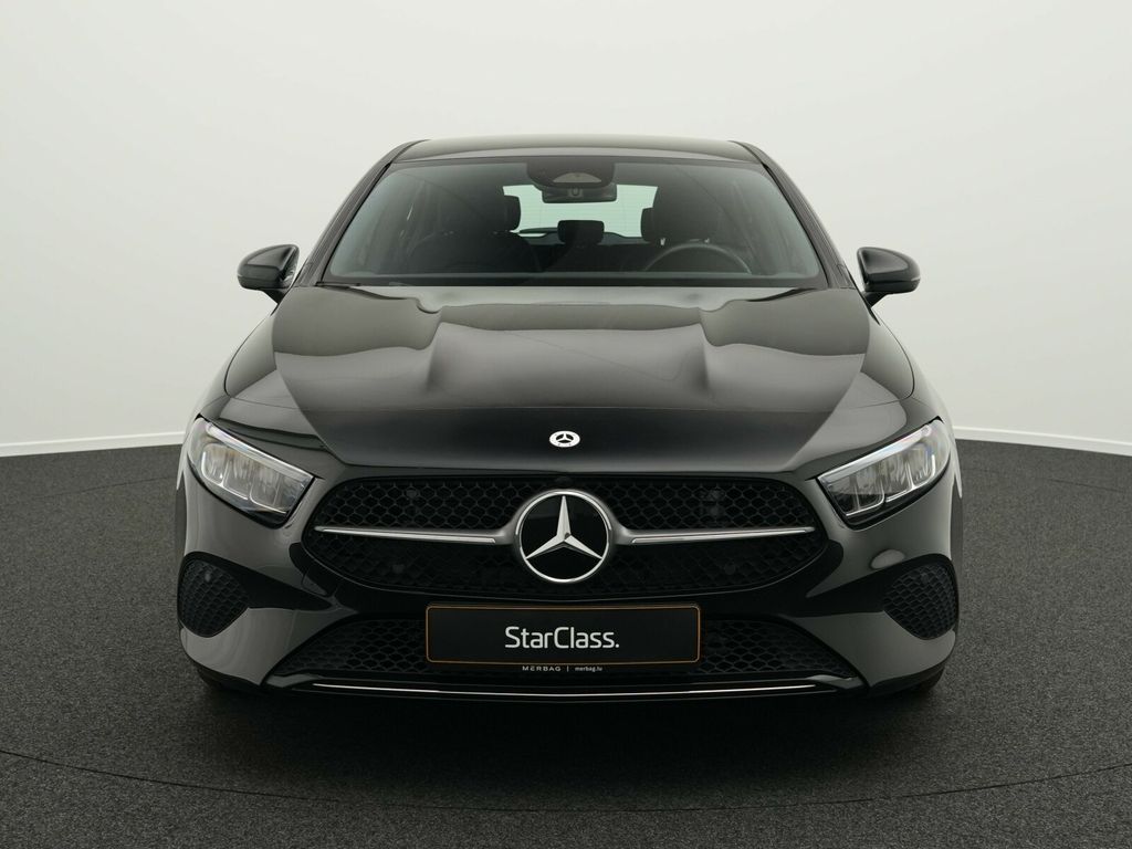 Mercedes-Benz A 180 2024