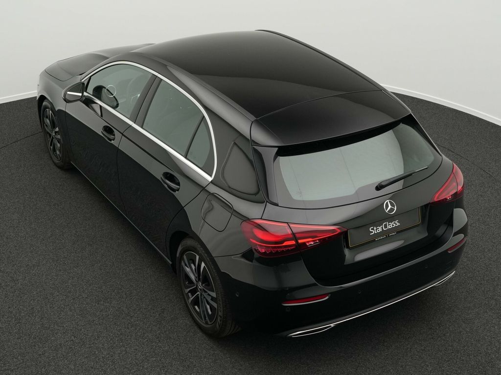 Mercedes-Benz A 180 2024