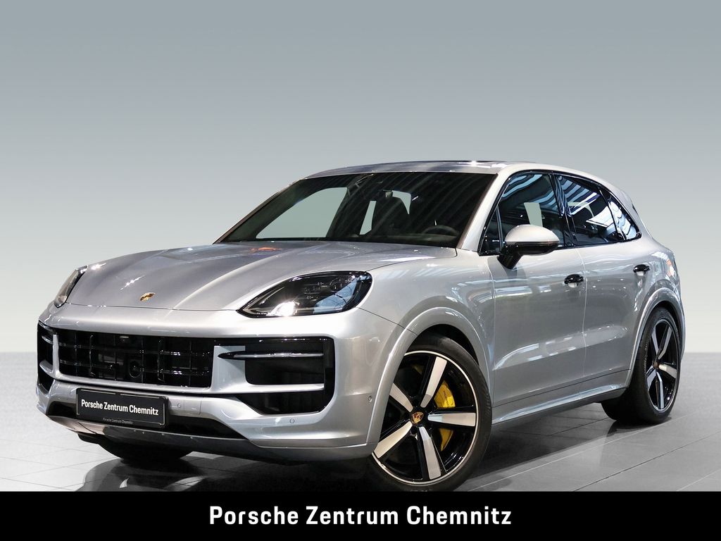 Porsche Cayenne 2025