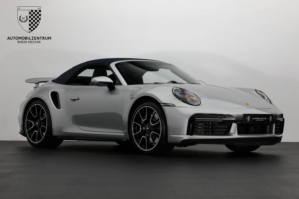 Porsche 911 2023