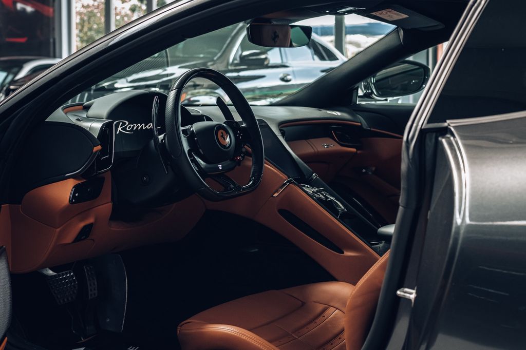 Ferrari Roma 2024