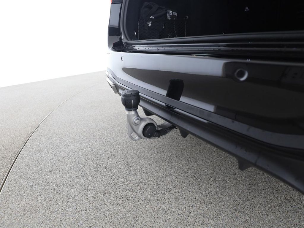 Mercedes-Benz C 220 2025