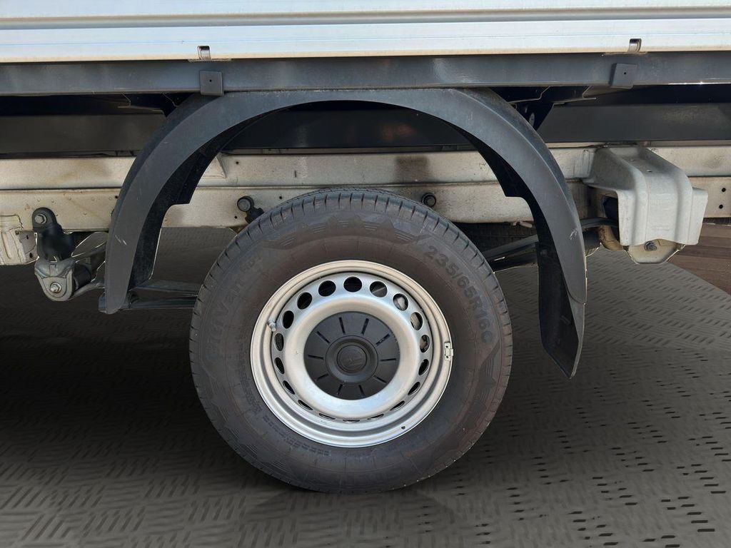 Volkswagen Crafter 2024