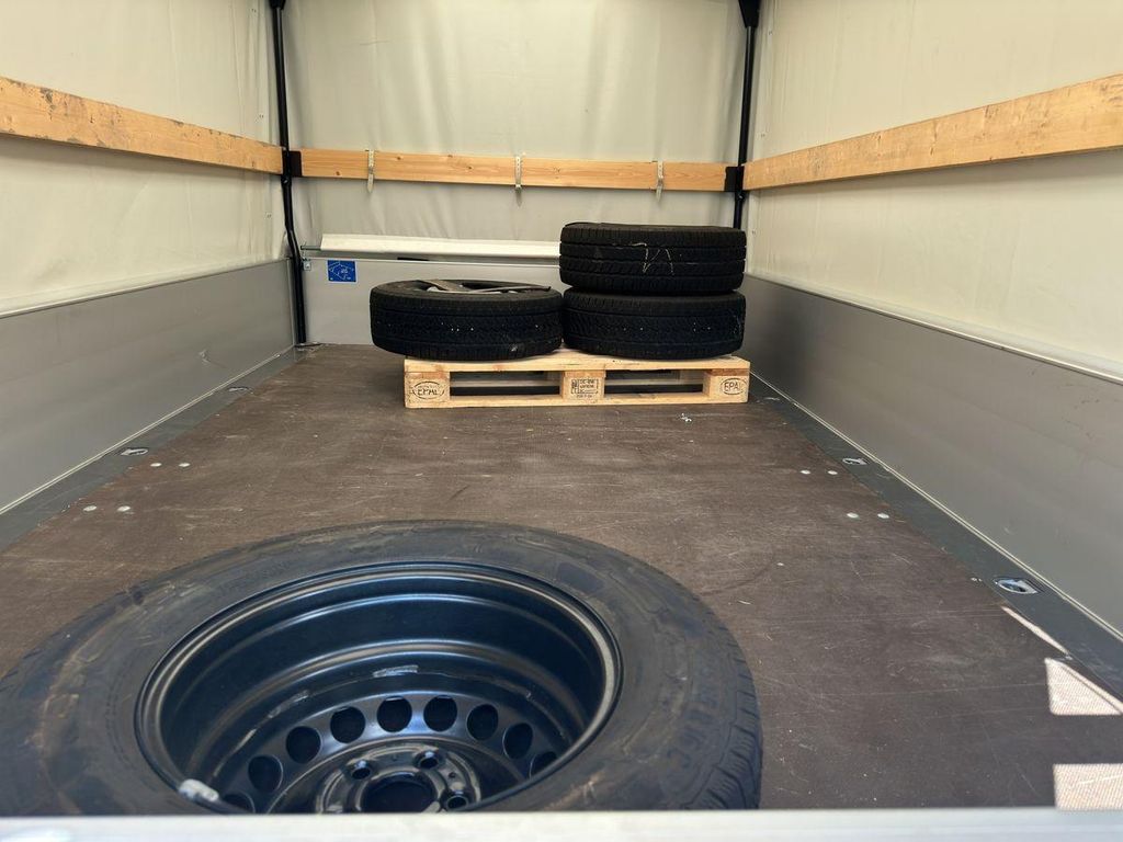 Volkswagen Crafter 2024