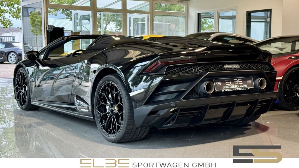 Lamborghini Huracán 2023