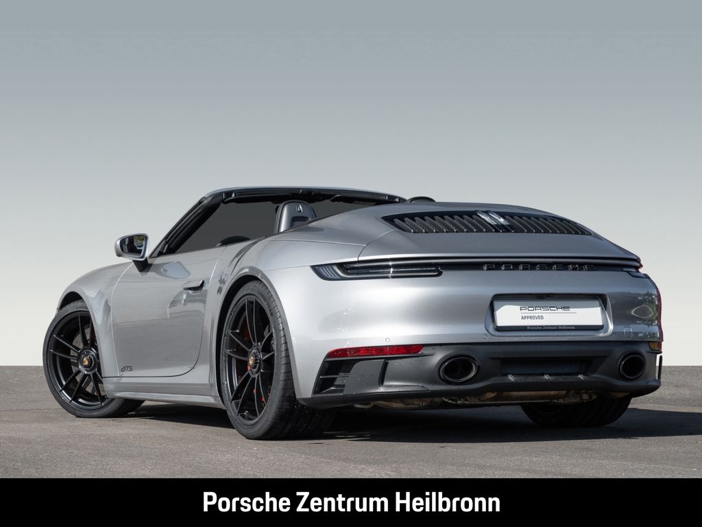 Porsche 992 2024