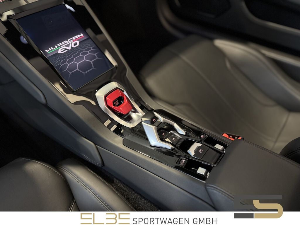 Lamborghini Huracán 2023