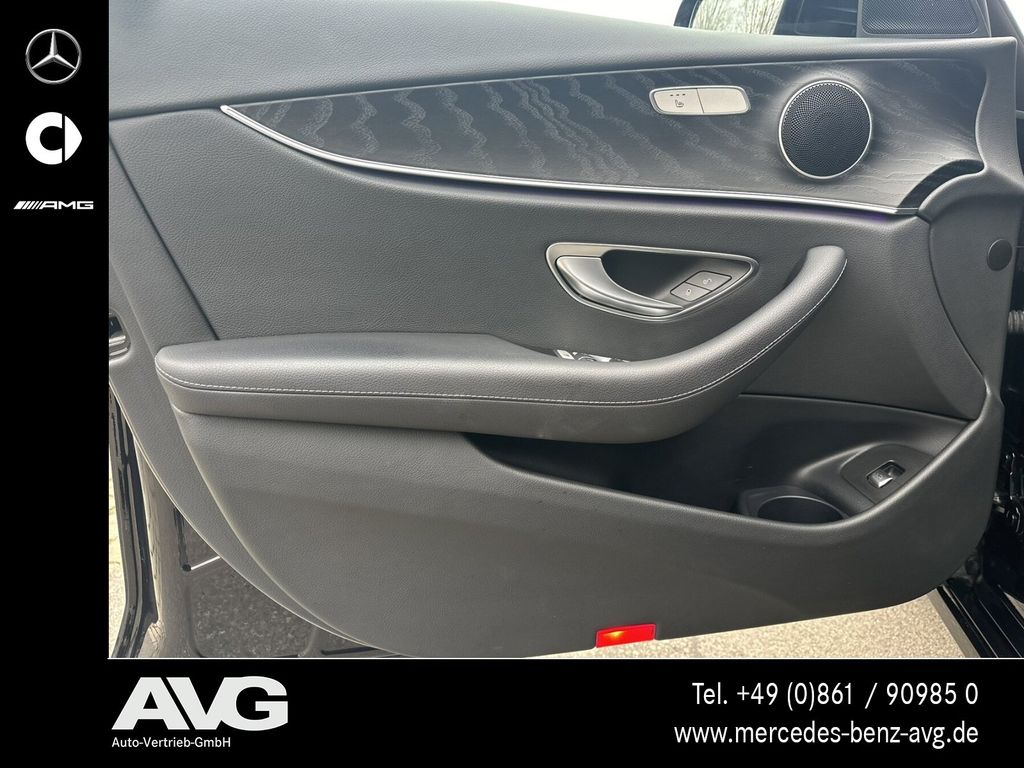 Mercedes-Benz E 300 2022