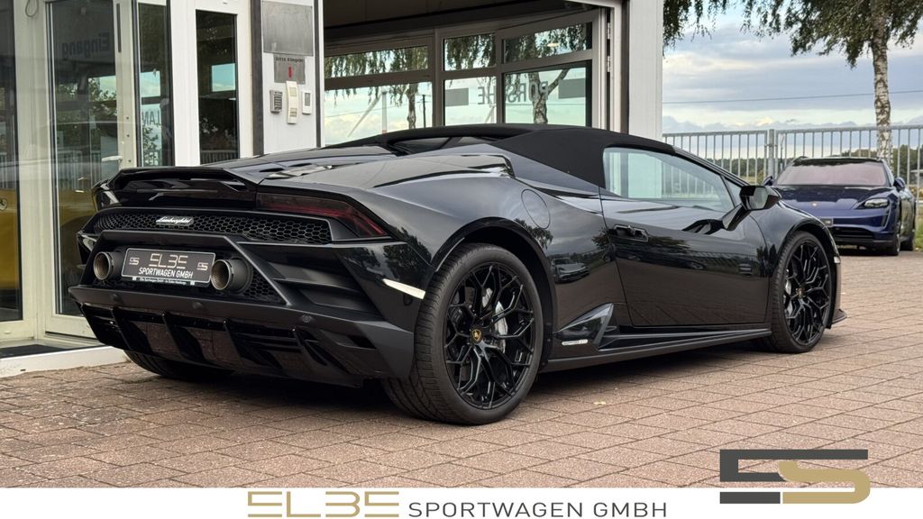 Lamborghini Huracán 2023