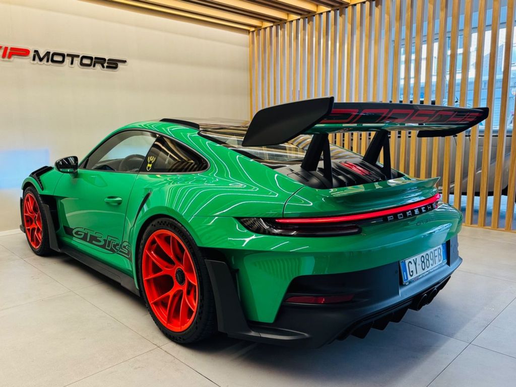 Porsche 911 2023