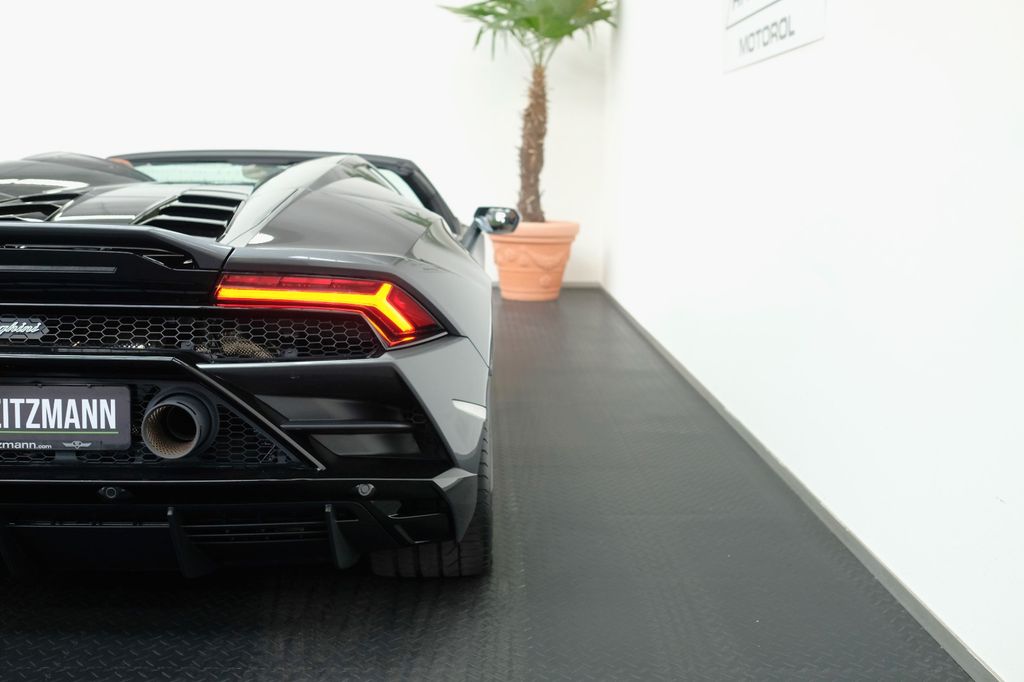 Lamborghini Huracán 2025