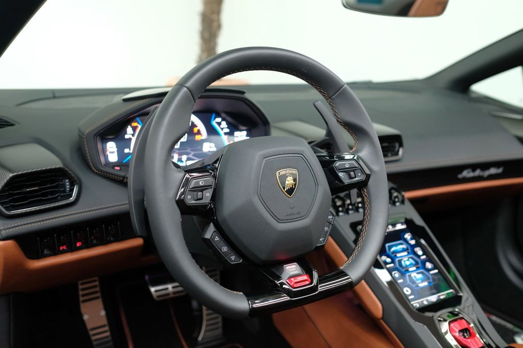 Lamborghini Huracán 2025