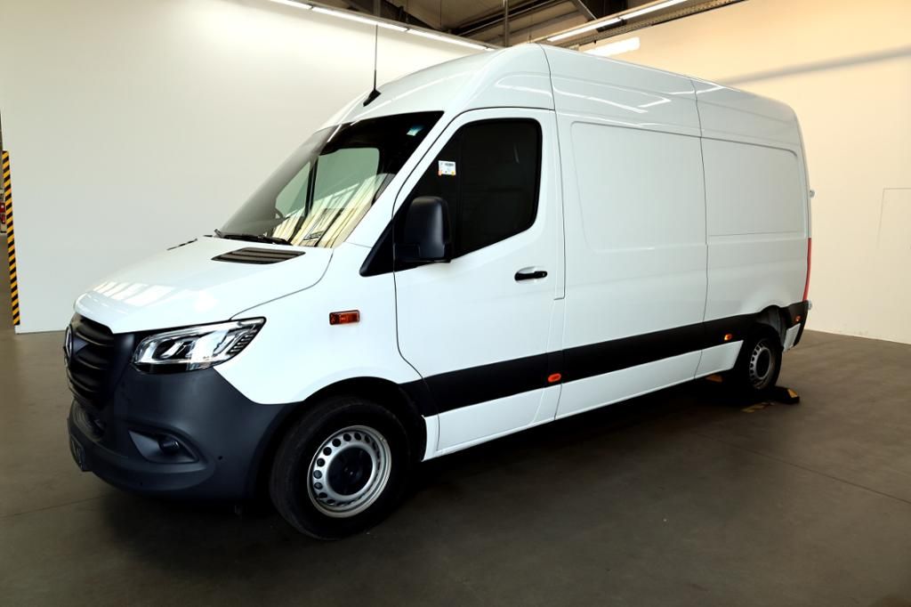 Mercedes-Benz Sprinter 2024