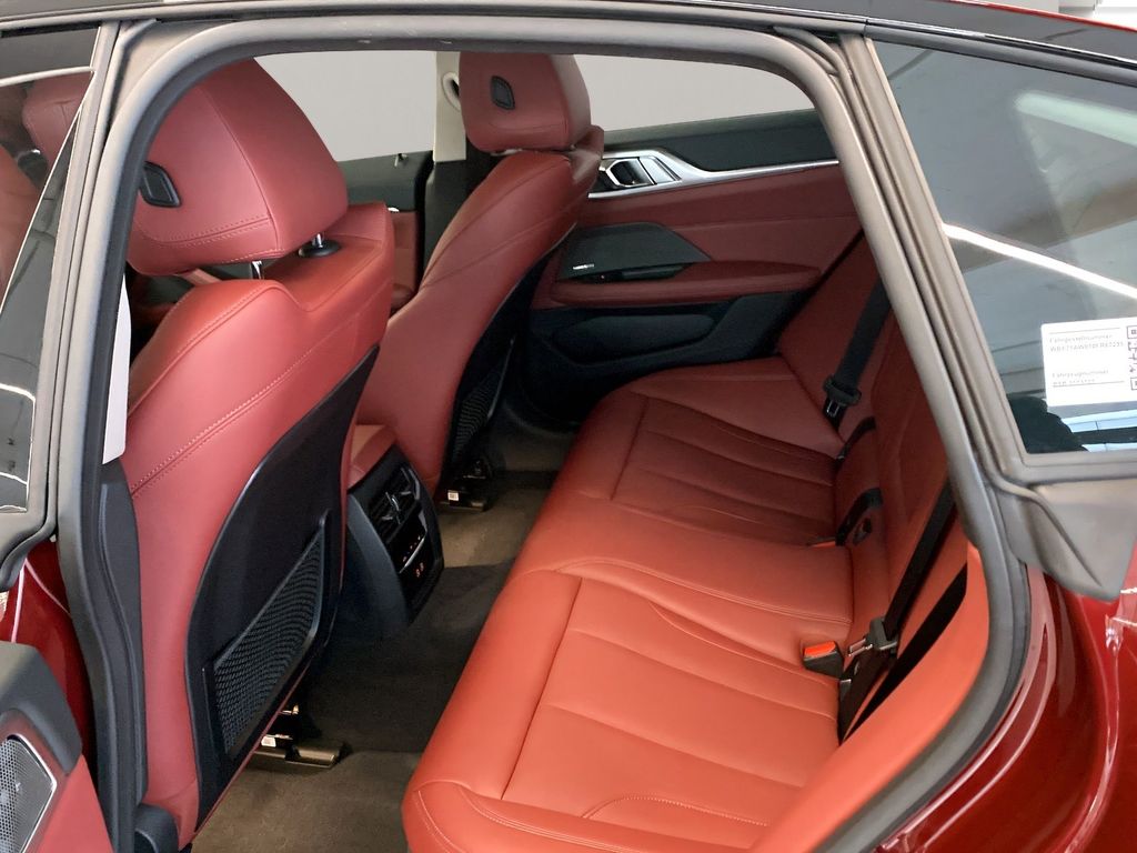 BMW i4 2023