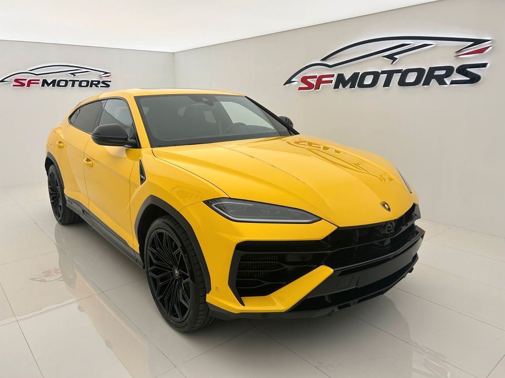Lamborghini Urus 2025
