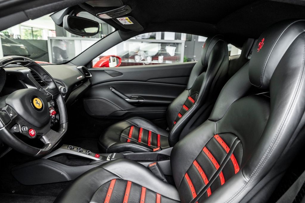 Ferrari 488 GTB 2016