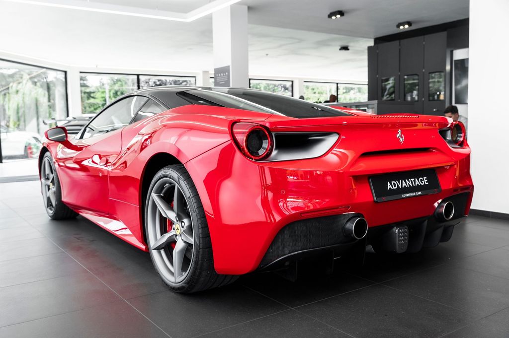 Ferrari 488 GTB 2016