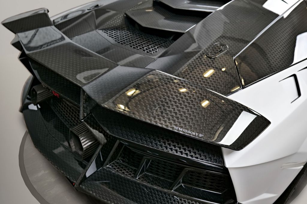 Lamborghini Aventador 2014