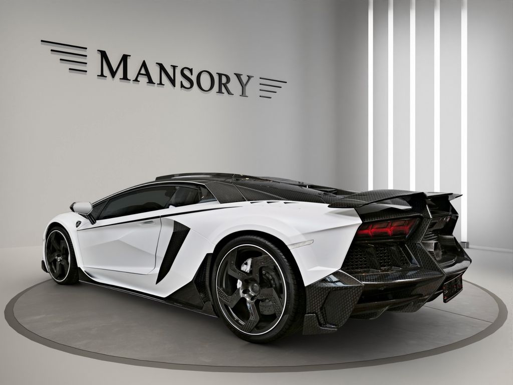 Lamborghini Aventador 2014