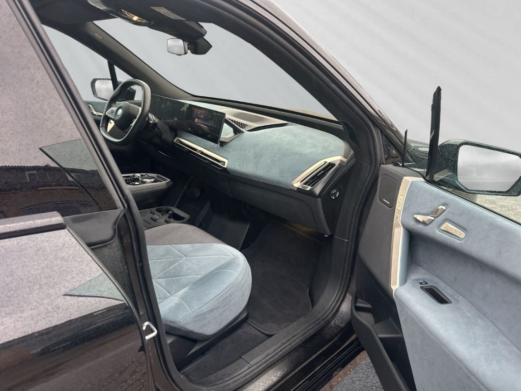 BMW iX 2022