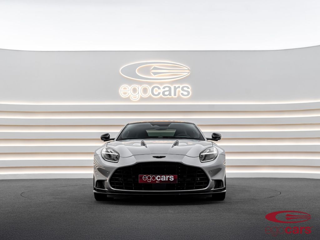 Aston Martin Vanquish 2025