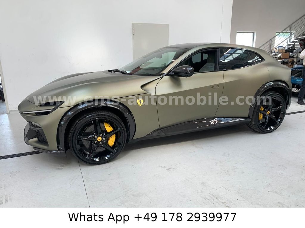 Ferrari Purosangue 2024