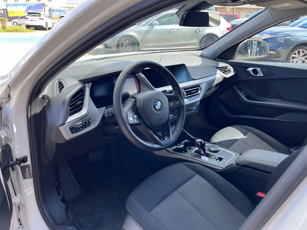 BMW 116 2022