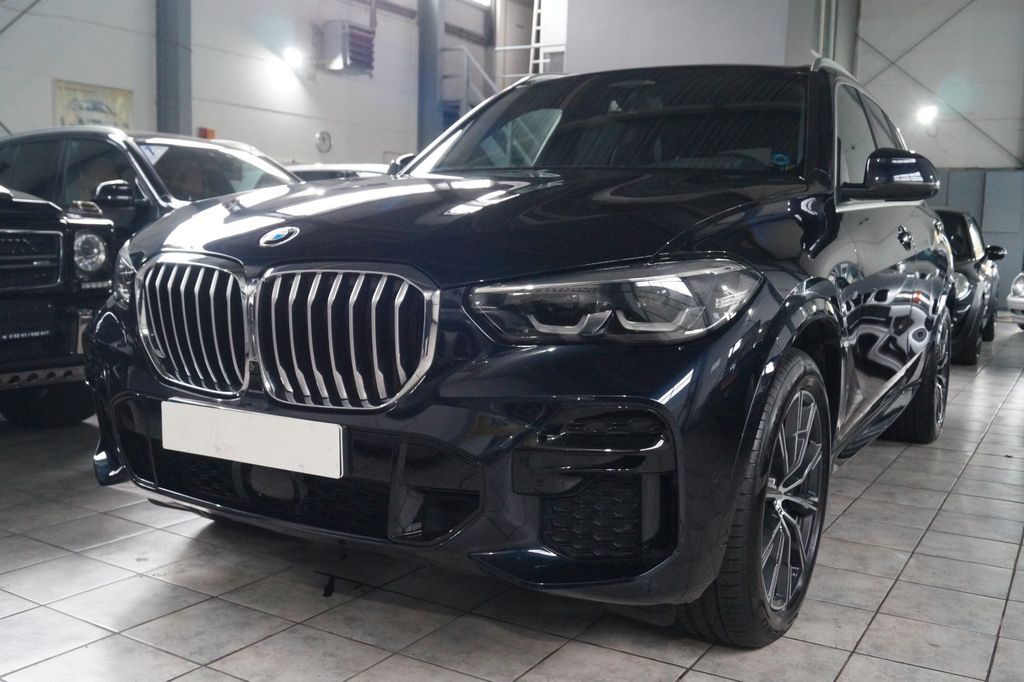 BMW X5 2023