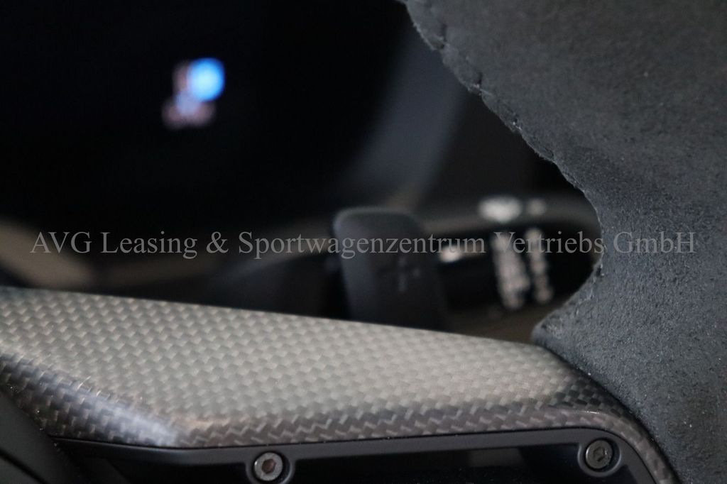 Porsche 992 2024