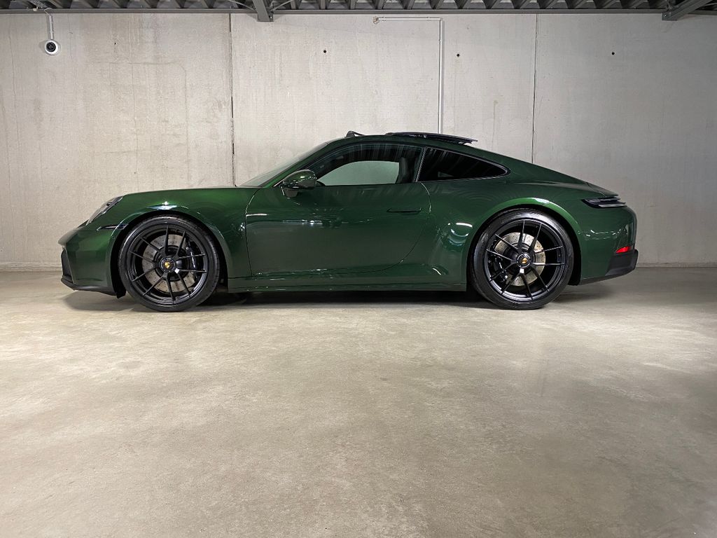 Porsche 992