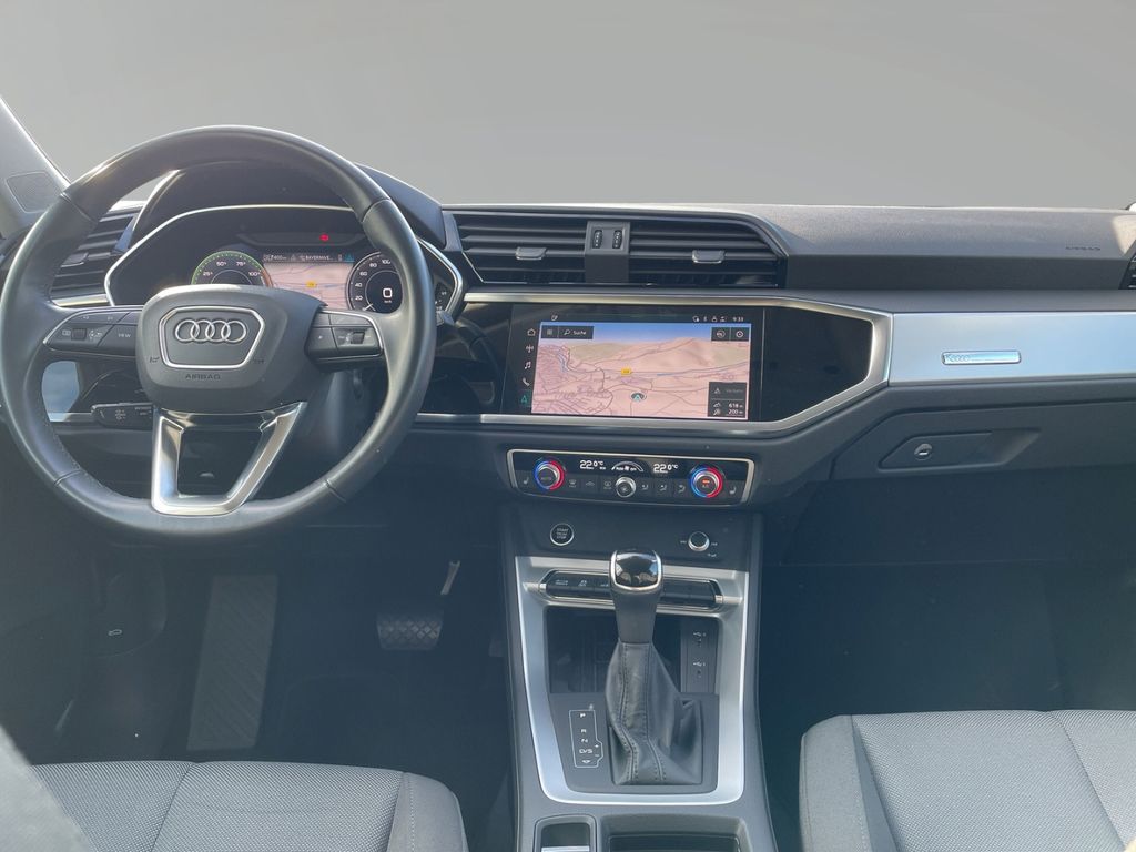 Audi Q3 2021