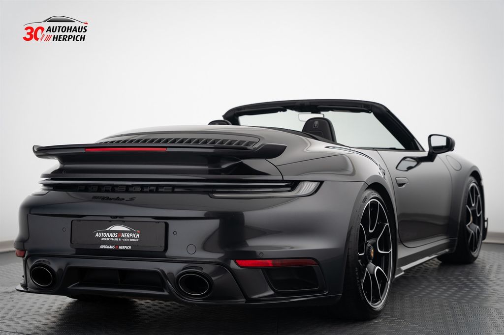 Porsche 992 2022