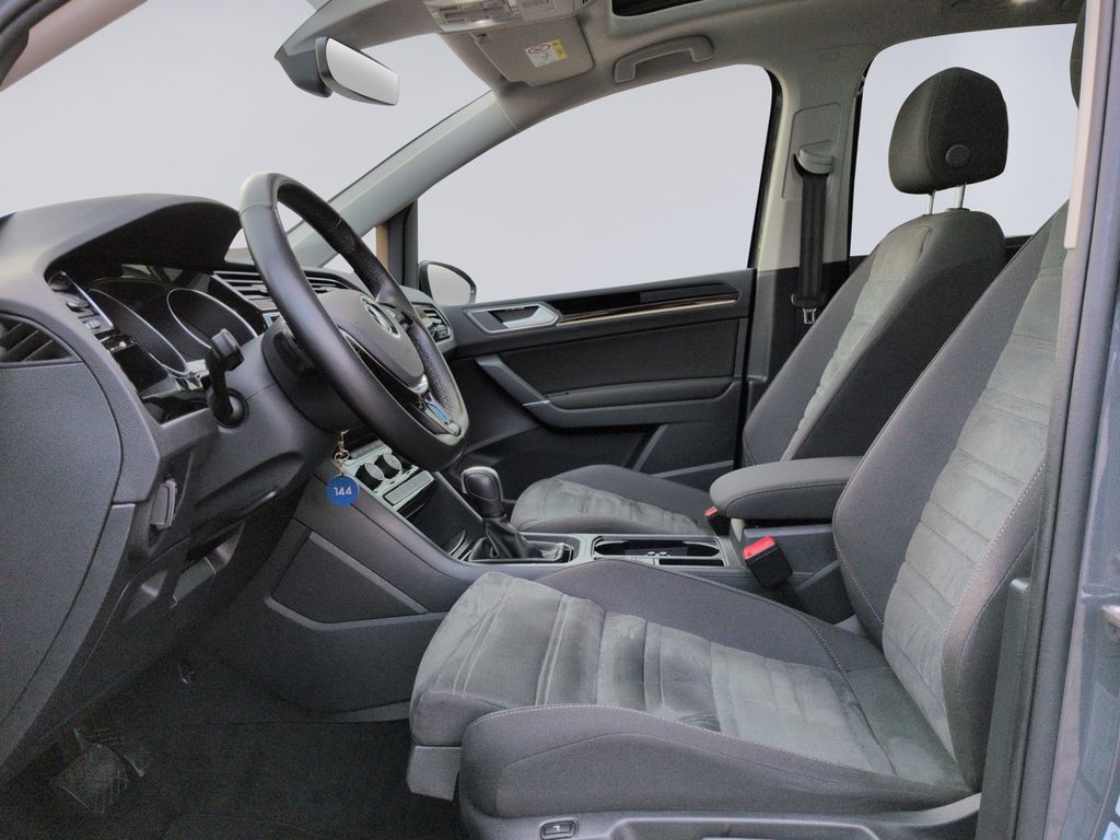 Volkswagen Touran 2021