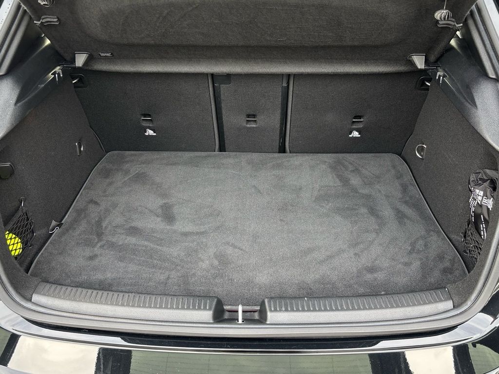 Mercedes-Benz A 250 2025