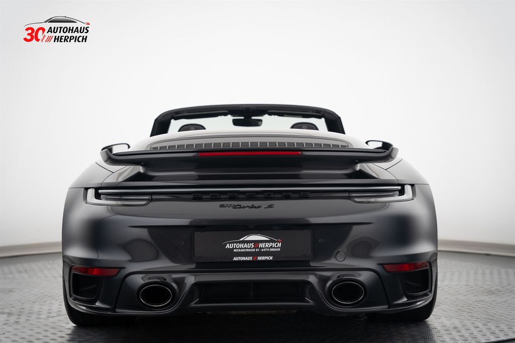 Porsche 992 2022