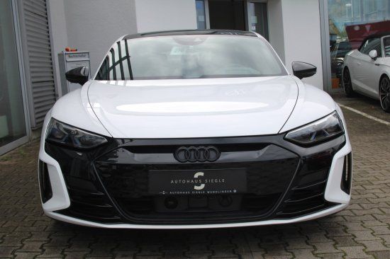 Audi RS e-tron GT 2022