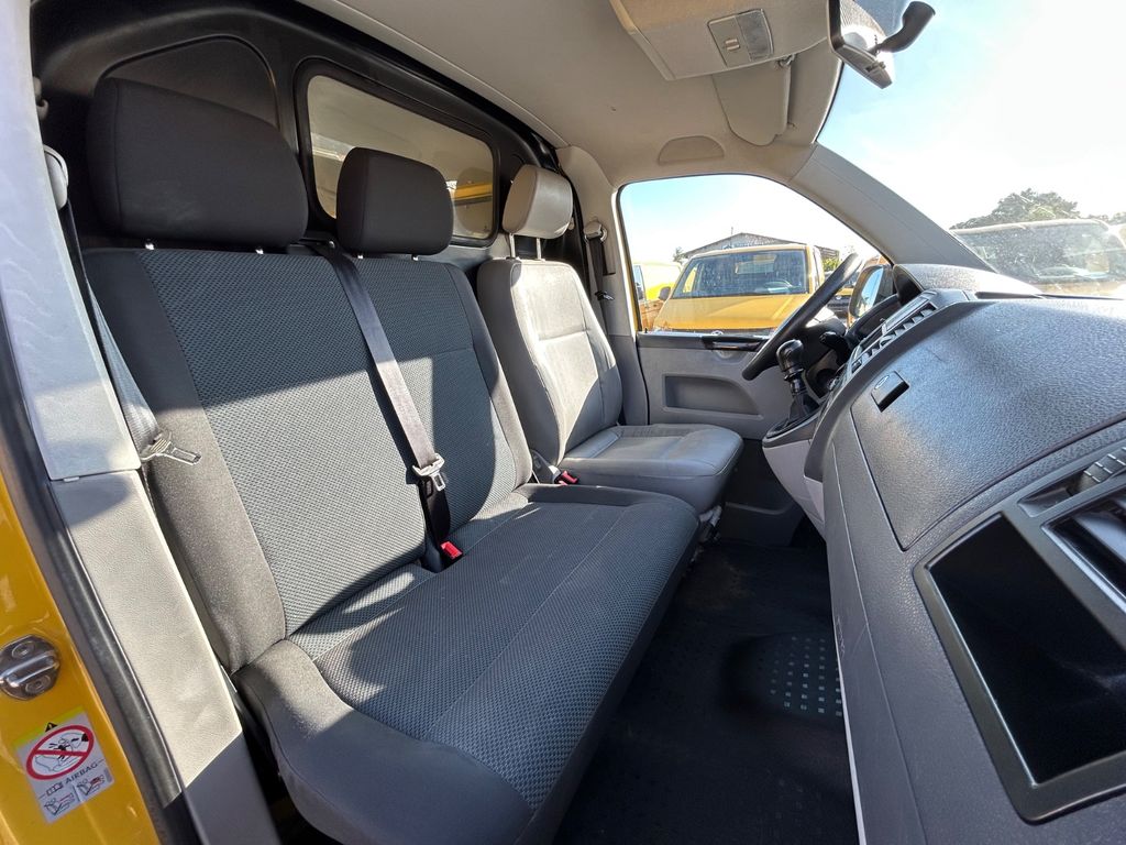 Volkswagen T5 Transporter 2014