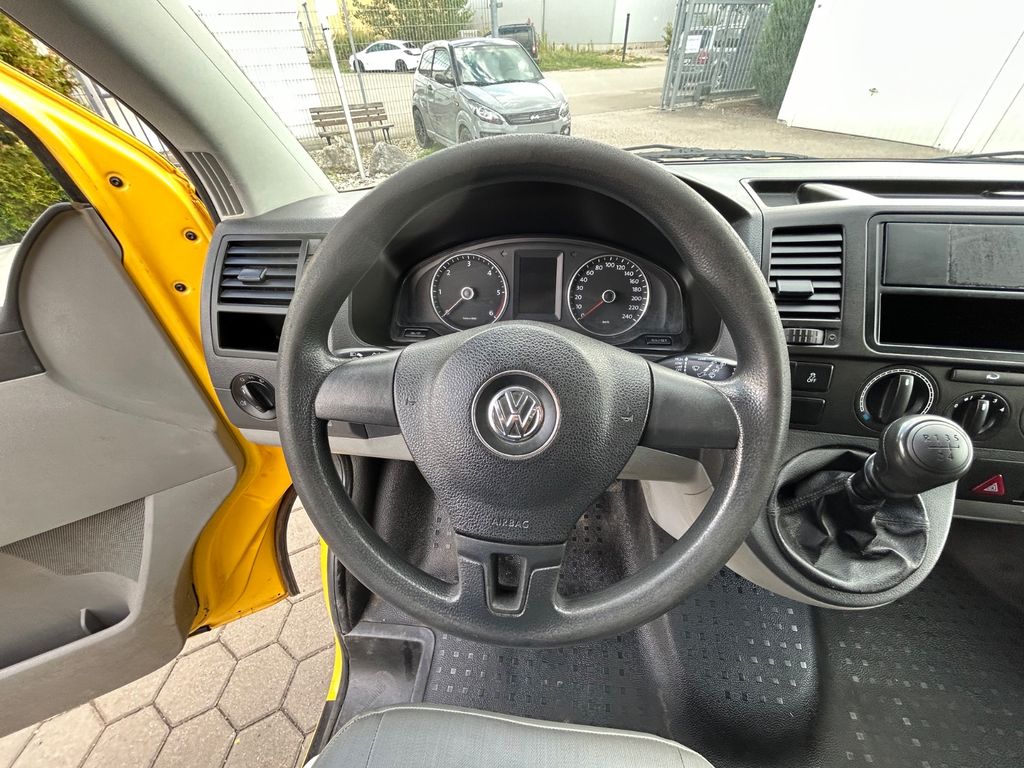 Volkswagen T5 Transporter 2012