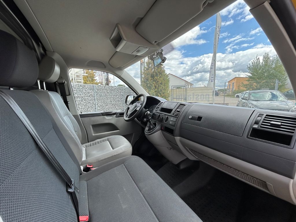 Volkswagen T5 Transporter 2012