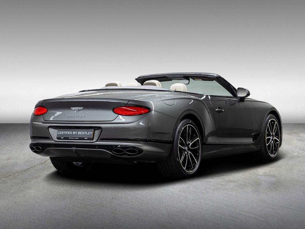 Bentley Continental GTC 2021