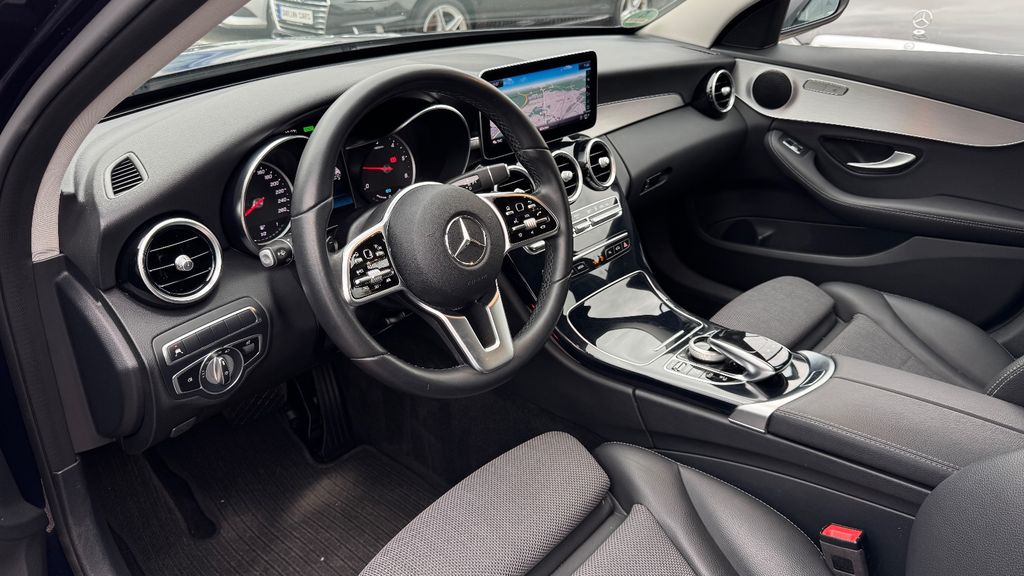 Mercedes-Benz C 300 2020