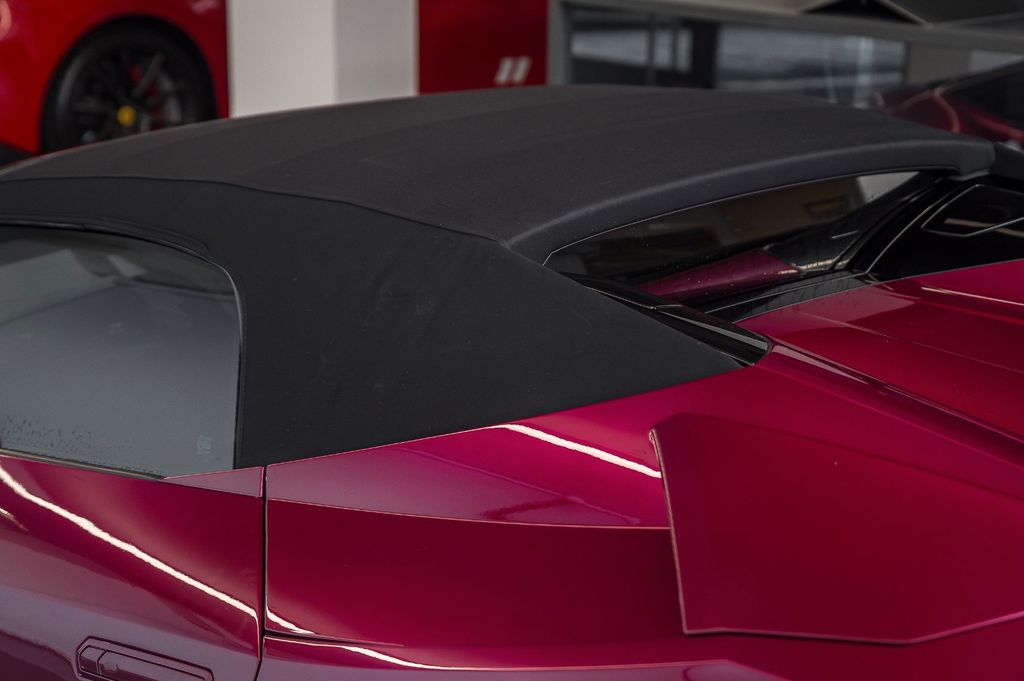 Lamborghini Huracán 2021