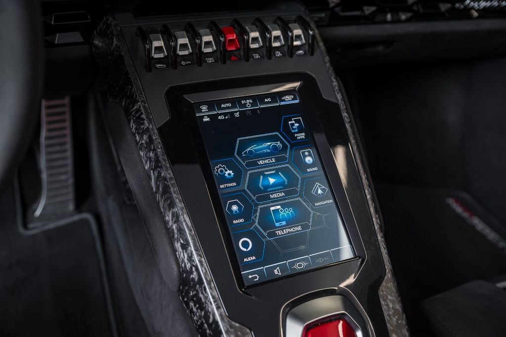 Lamborghini Huracán 2021