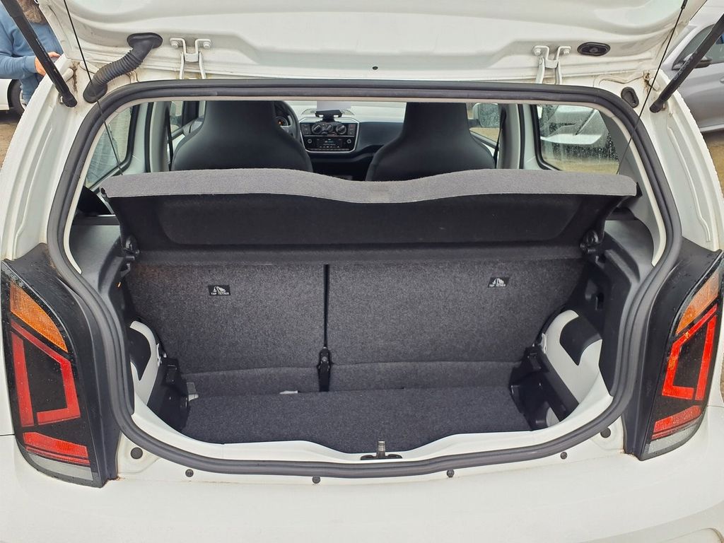 Volkswagen up! 2021