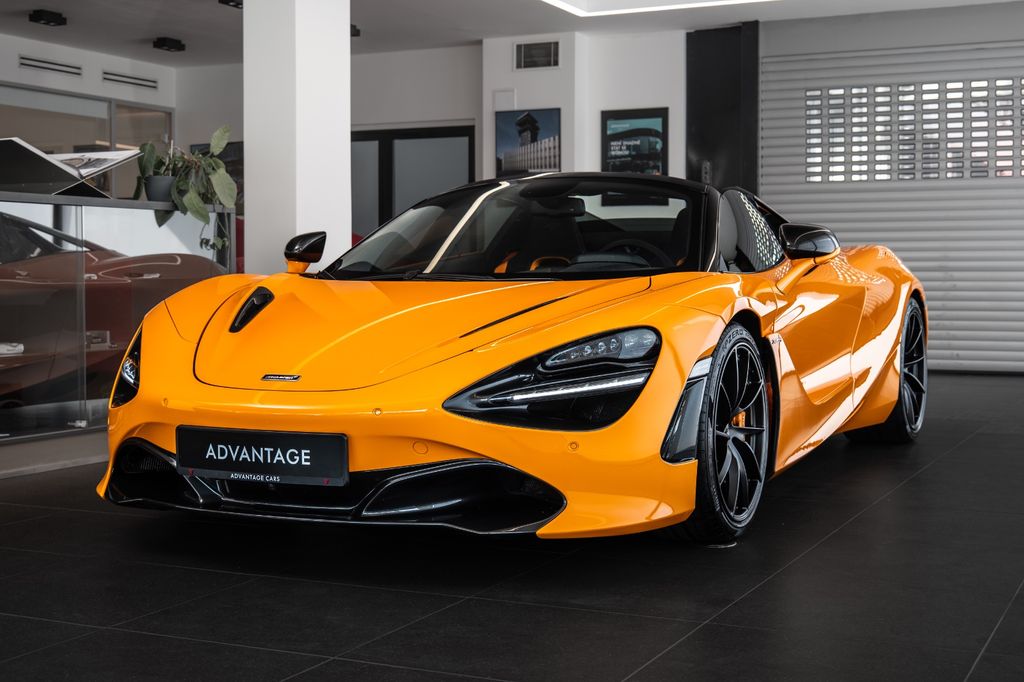 McLaren 720S 2022