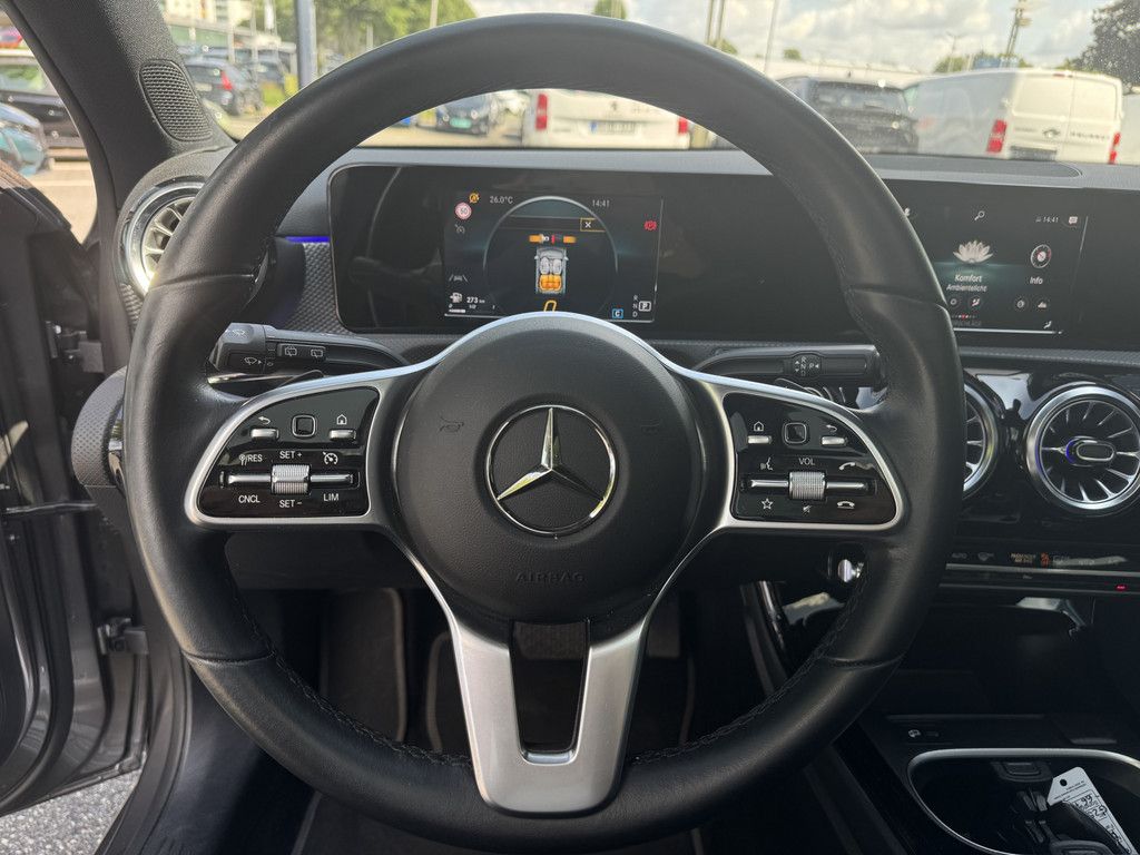 Mercedes-Benz A 200 2021