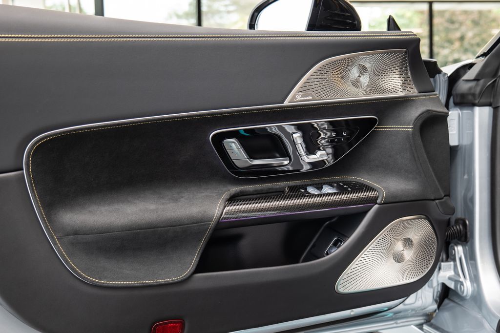 Mercedes-Benz SL 63 AMG 2023