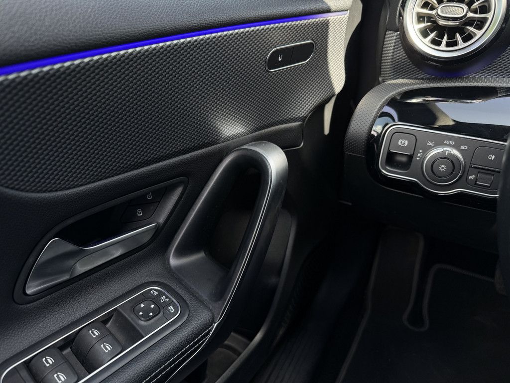 Mercedes-Benz A 200 2021